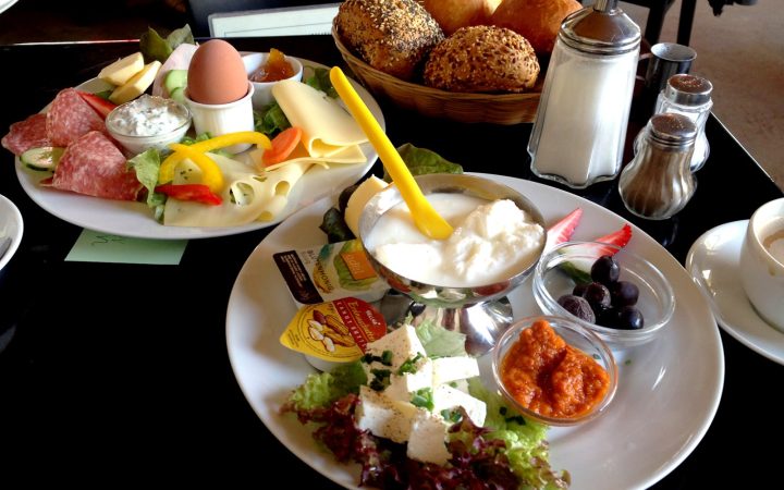 cafe schmitz fruhstuck koln-6