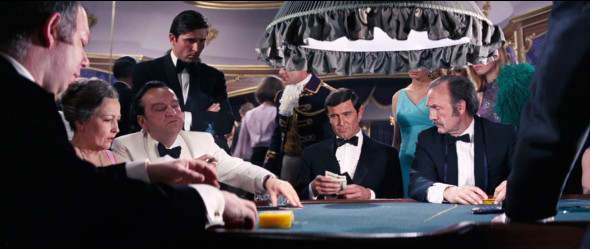 Al servicio de su majestad