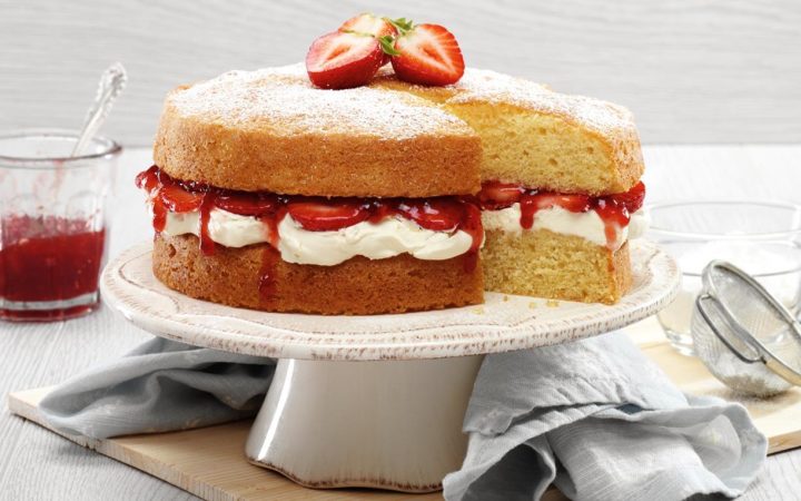 recipe-victoria-sandwich-cake-1-1